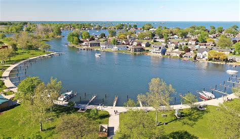 11 Welcoming Towns to Retire in Michigan .